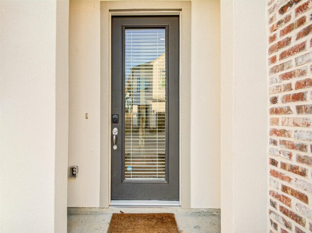 152 Knightsbridge Park Ln, Houston, TX 77018 - property entrance with stucco siding