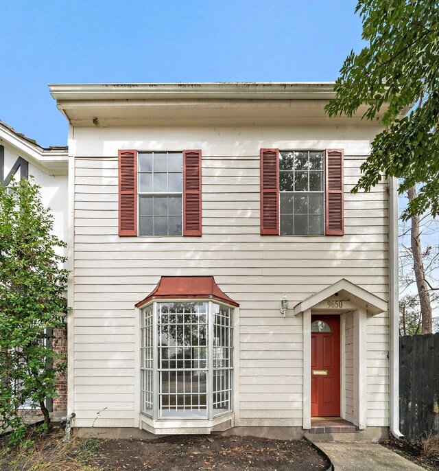 9650 Westview Dr, Houston, TX 77055 - view of traditional-style home