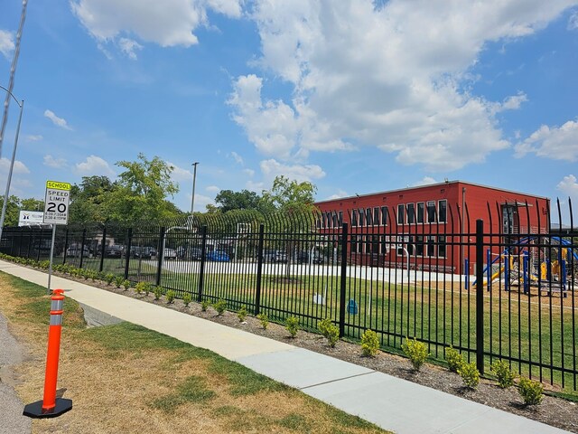 3206 Mcilhenny St, Houston, TX 77004 - photo 10