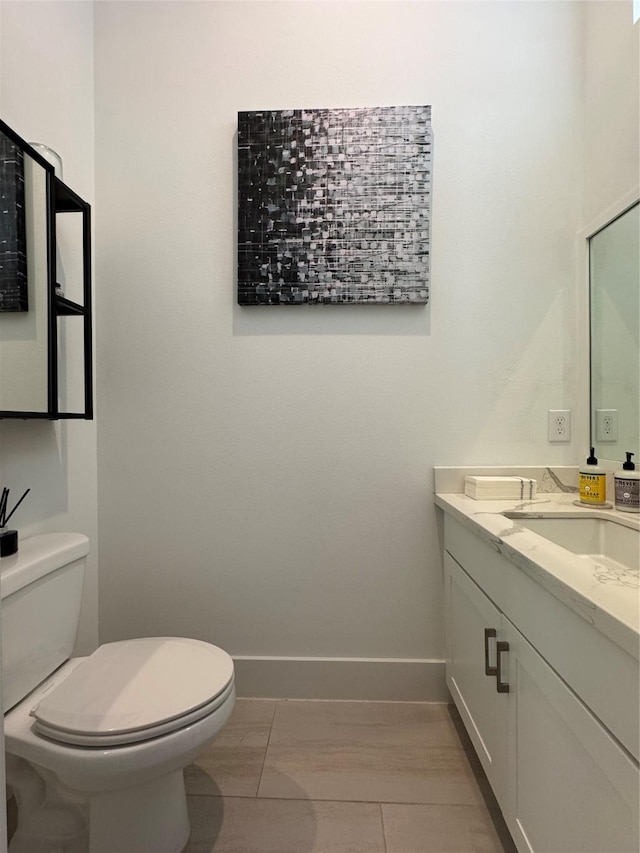 418 Bayou St, Houston, TX 77020 - bathroom featuring toilet and vanity