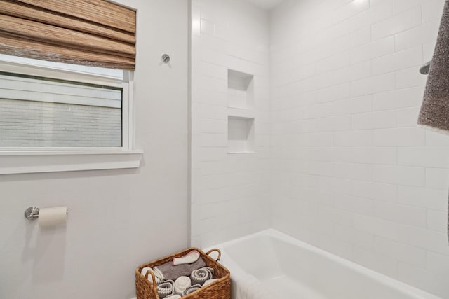 2327 Lamonte Ln, Houston, TX 77018 - bathroom with shower / bathtub combination