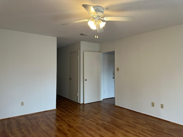 10555 Turtlewood Ct Unit 613, Houston, TX 77072 - unfurnished room featuring a ceiling fan and dark wood-type flooring