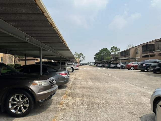 10555 Turtlewood Ct Unit 613, Houston, TX 77072 - view of covered parking lot