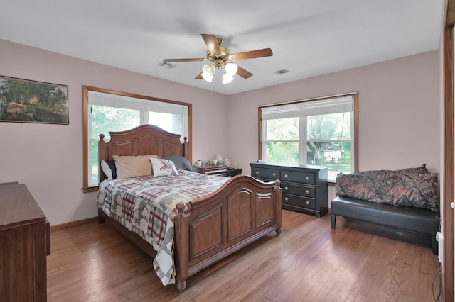 707 14th St, Hempstead, TX 77445