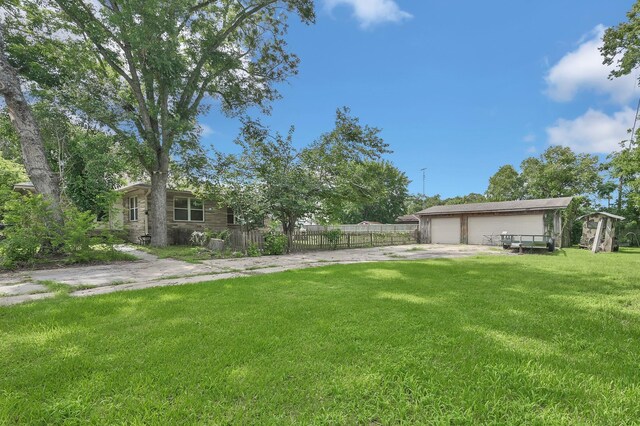 707 14th St, Hempstead, TX 77445