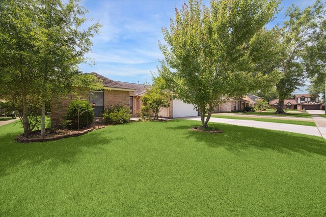19731 Burle Oaks Ct, Humble, TX 77346 - photo 2