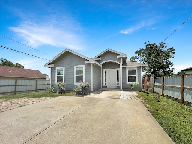 9803 Mimbrough St, Houston, TX 77029 - photo 1