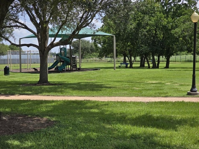 3902 Quiet Place Dr, Houston, TX 77082 - view of property's community