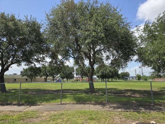 3902 Quiet Place Dr, Houston, TX 77082 - view of community