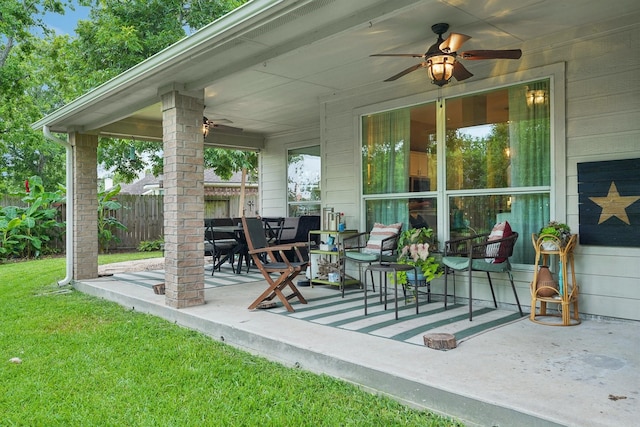 1095 Gladstone Dr, League City, TX 77573 - view of patio featuring ceiling fan and outdoor dining area