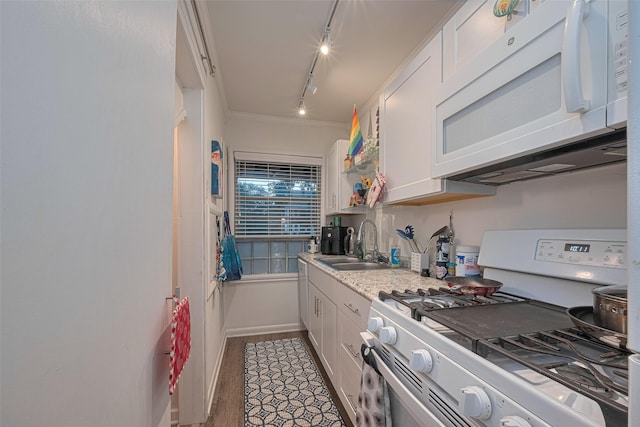 2021 Southgate Blvd, Houston, TX 77030 - photo 8