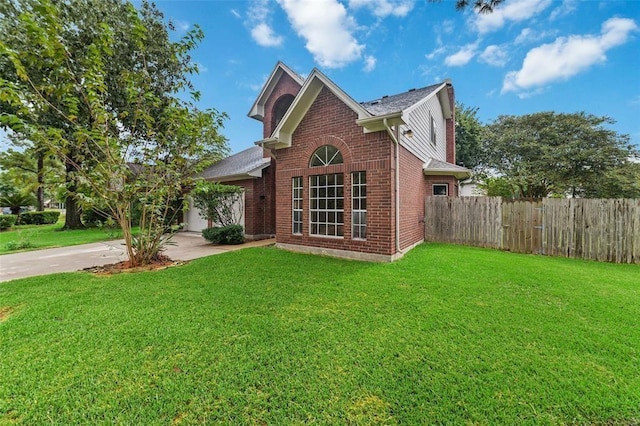 1102 Indian Autumn Trce, Houston, TX 77062 - traditional-style house with brick siding and driveway