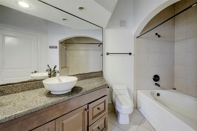 2203 Dorrington St Unit 406, Houston, TX 77030 - full bath featuring tile patterned floors, tub / shower combination, vanity, and recessed lighting