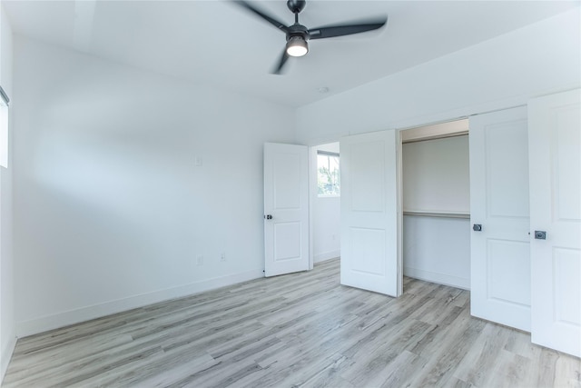 3323 Cornell St, Houston, TX 77022 - unfurnished bedroom featuring light wood finished floors, a closet, and ceiling fan