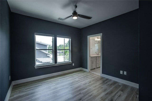 3323 Cornell St, Houston, TX 77022 - unfurnished room with a ceiling fan and light wood-type flooring