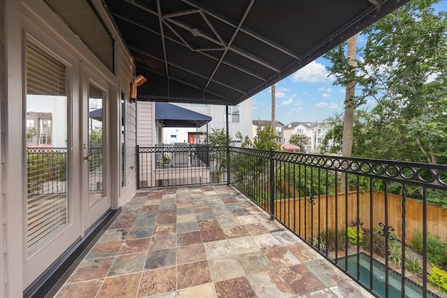 709 Lester St, Houston, TX 77007 - balcony with a residential view