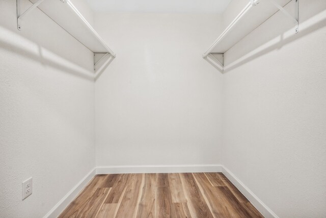 6321 Joe Louis Ln, Houston, TX 77091 - spacious closet with wood finished floors