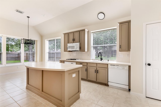 18011 Moss Park Ct, Humble, TX 77346 - photo 4
