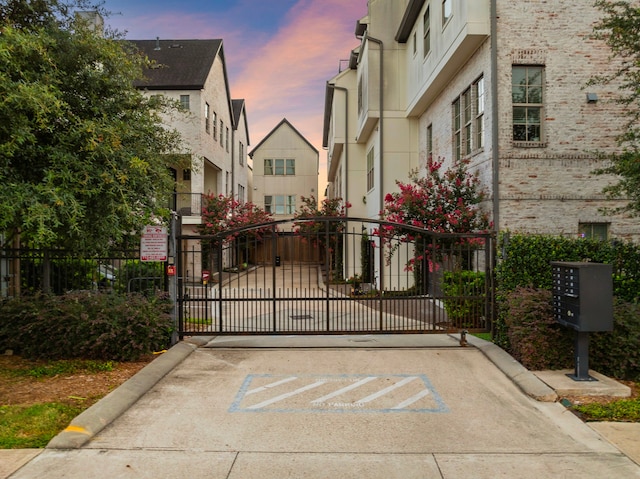 4035 Leeland St, Houston, TX 77023