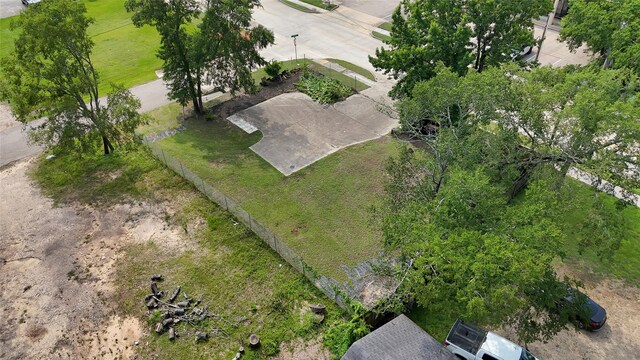 1620 Odd Fellow St, Conroe, TX 77301