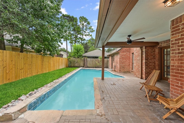 6711 Walton Heath Dr, Houston, TX 77069 - view of pool with a ceiling fan, a fenced backyard, and a patio