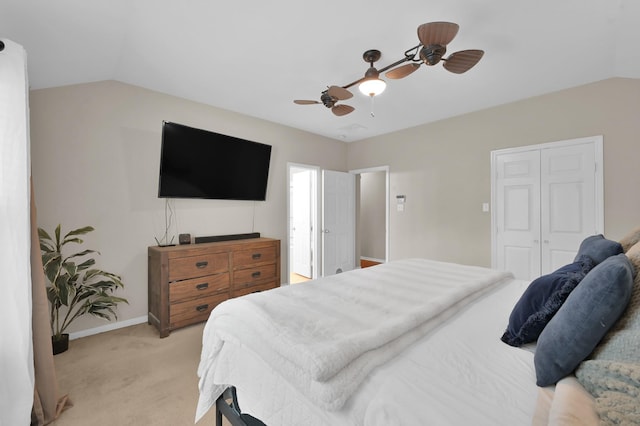 155 Fairwind Trail Dr, Conroe, TX 77385 - bedroom with lofted ceiling, light colored carpet, a closet, and ceiling fan