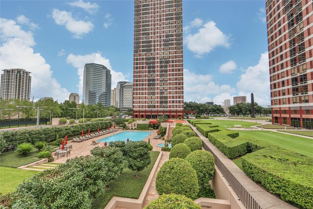 5100 San Felipe St Unit 353, Houston, TX 77056 - community pool featuring a city view and a patio