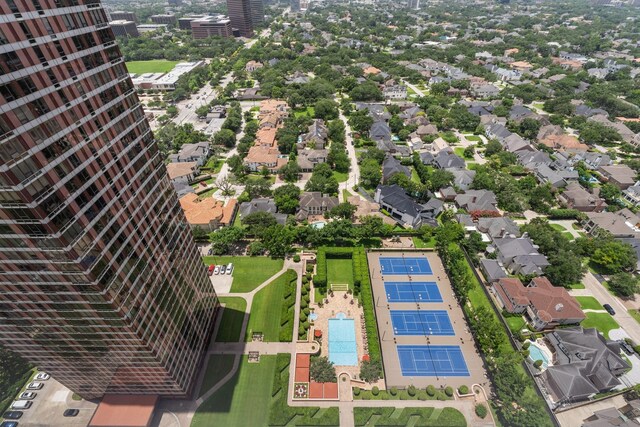 5100 San Felipe St Unit 353, Houston, TX 77056 - bird's eye view of a pool