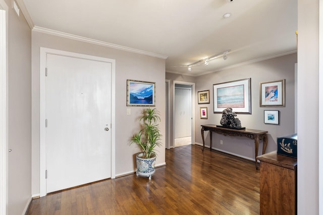 5100 San Felipe St Unit 353, Houston, TX 77056 - foyer entrance with wood finished floors, crown molding, and track lighting