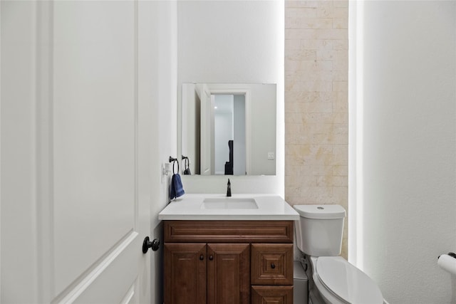 25010 Butler Hill Ct, Tomball, TX 77375 - half bathroom featuring toilet and vanity