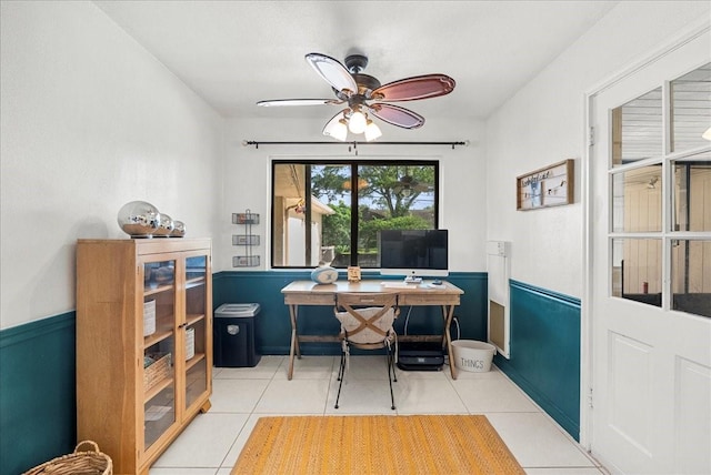 431 Shadow Creek Dr, El Lago, TX 77586 - tiled office space featuring a ceiling fan
