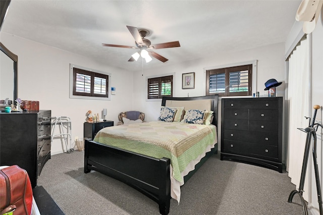 1012 Joyce St, Houston, TX 77009 - carpeted bedroom featuring a ceiling fan