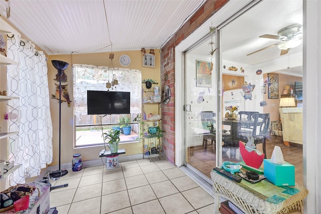 1012 Joyce St, Houston, TX 77009 - sunroom featuring healthy amount of natural light
