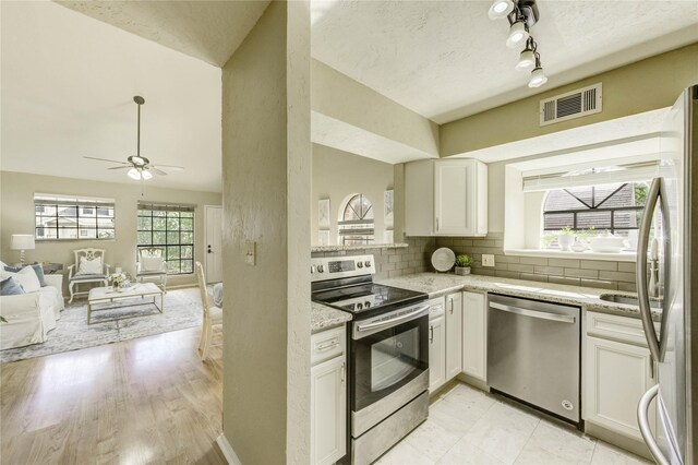 4900 Floyd St Unit 15, Houston, TX 77007 - photo 6