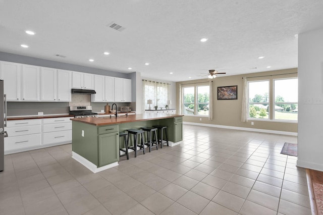 1923 Elkington Cir, Conroe, TX 77304