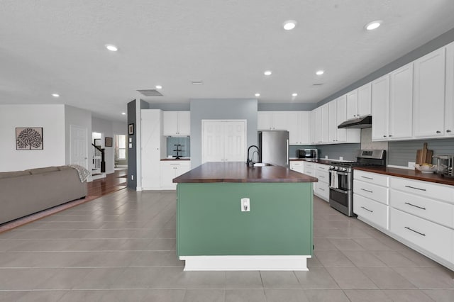 1923 Elkington Cir, Conroe, TX 77304