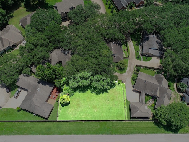 4811 Lake Village Dr, Fulshear, TX 77441 - photo 2