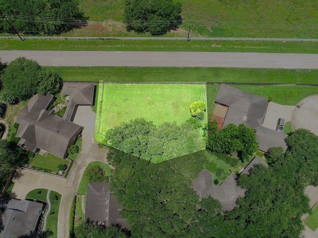 4811 Lake Village Dr, Fulshear, TX 77441 - photo 3