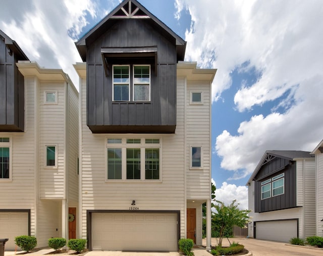 1526 Ojeman Rd Unit A, Houston, TX 77055 - photo 1