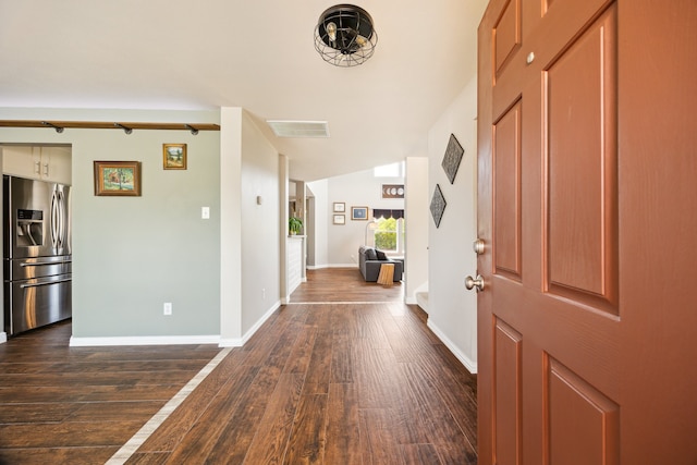 3282 Bend Cove Ct, League City, TX 77573 - entrance foyer with dark wood-style flooring and baseboards