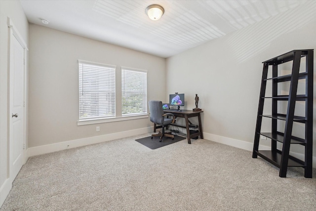 1507 Biondo Way, Houston, TX 77008 - carpeted office with baseboards