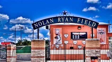 514 E Foley St, Alvin, TX 77511 - exterior space