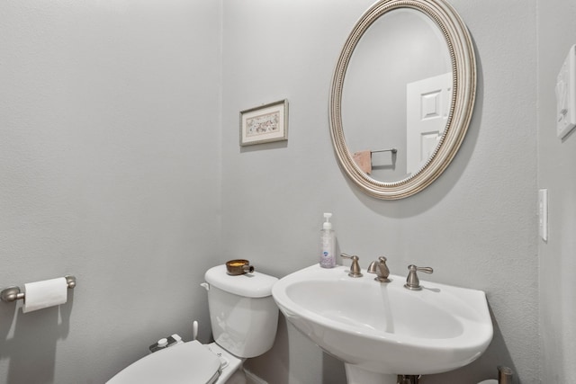 3001 Murworth Dr Unit 1606, Houston, TX 77025 - half bath with a sink and toilet