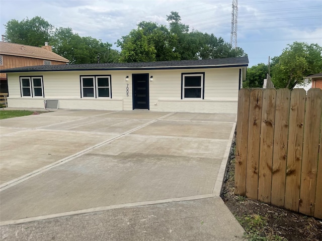 7005 Kopman Dr, Houston, TX 77061 - photo 1