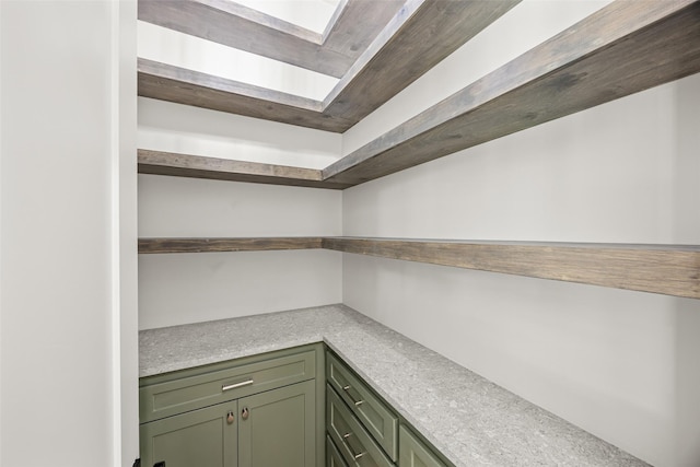 431 W 30th St, Houston, TX 77018 - view of storage area