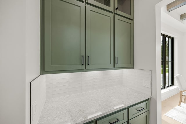431 W 30th St, Houston, TX 77018 - detailed view of tasteful backsplash
