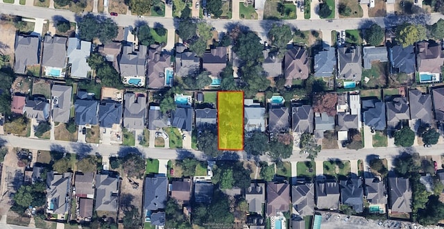 1646 Du Barry Ln, Houston, TX 77018 - aerial overview of property's location with nearby suburban area and property boundaries highlighted