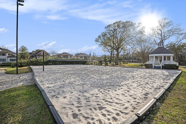2602 Orleans Dr, Seabrook, TX 77586 - surrounding community with volleyball court