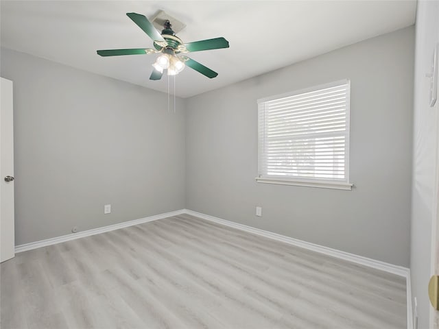 8818 Roos Rd, Houston, TX 77036 - unfurnished room with wood finished floors and a ceiling fan