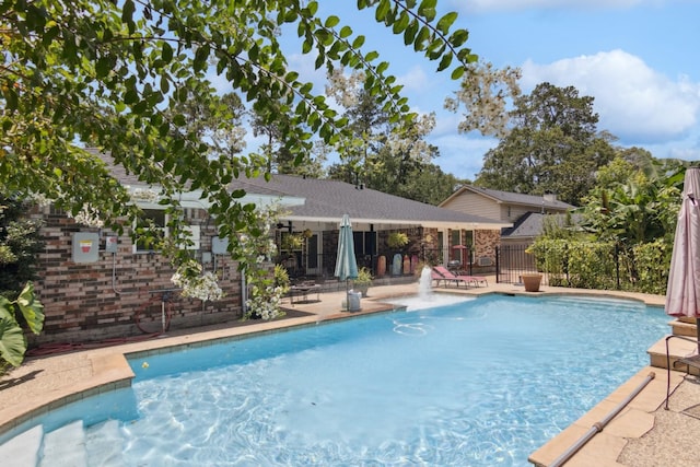 355 Cumberland Trl, Conroe, TX 77302 - view of swimming pool